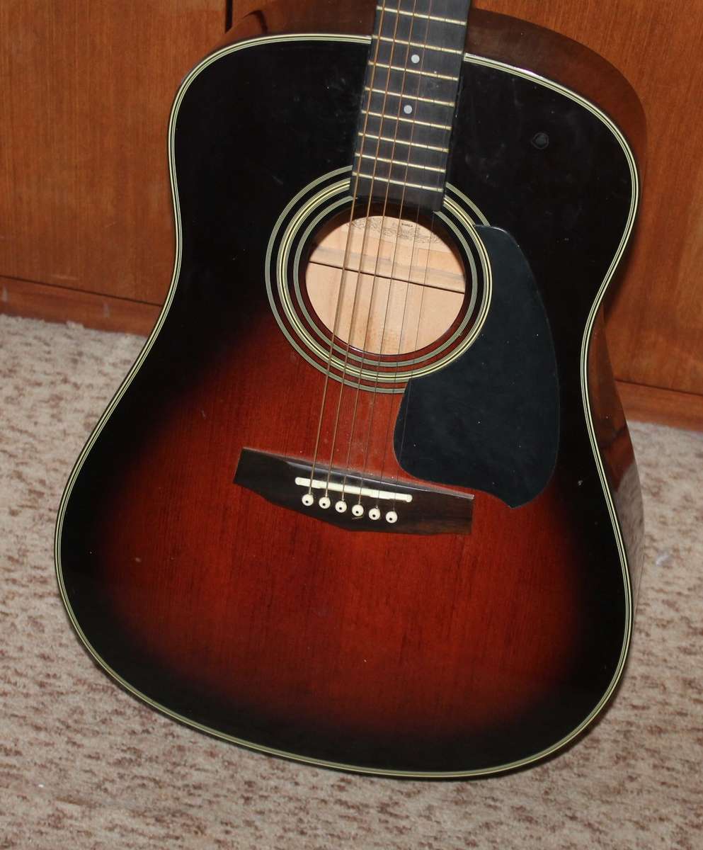 Vintage Ibanez Performance Guitar in Case