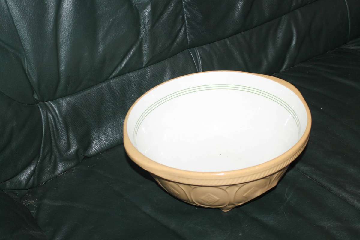 Large Vintage Mixing Bowl