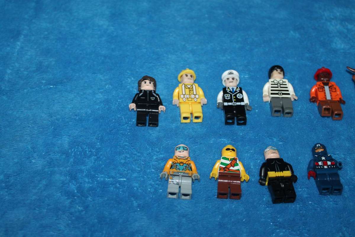 14 Assorted Lego Mini Figures