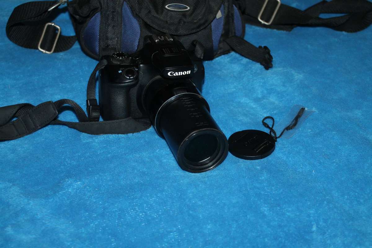 Canon PowerShot  SX 60HS