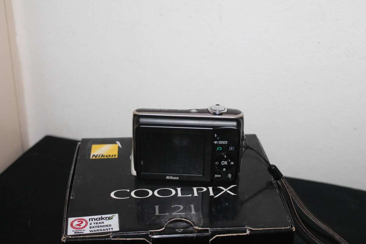 Nikon Coolpix L21