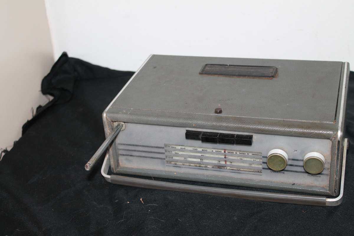 Cinza De Luze Radio spares/Repairs