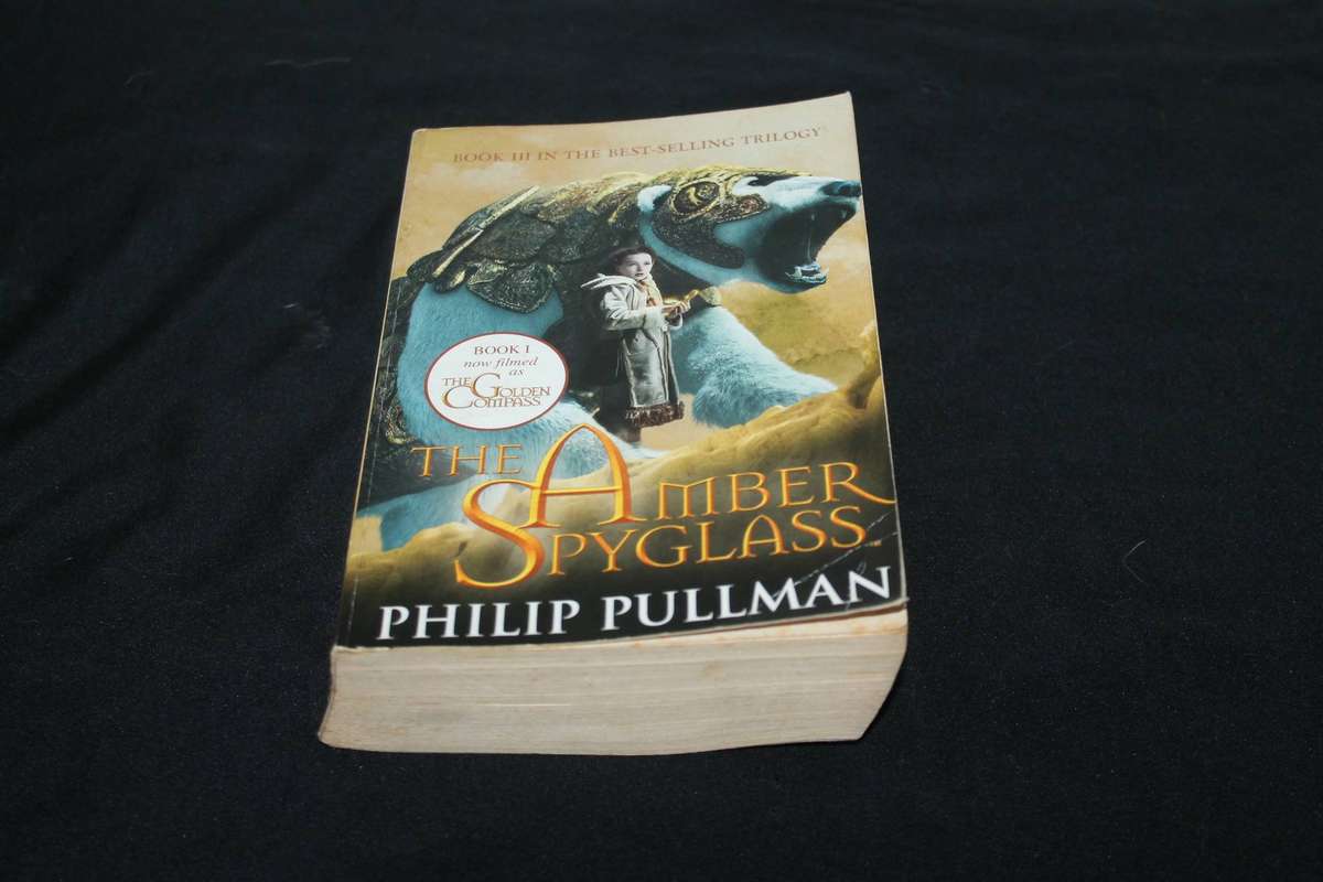The Golden Compass Phillip Pullman 3 books