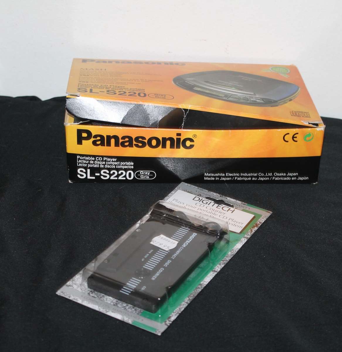 Panasonic SL-S220 Portable CD Player