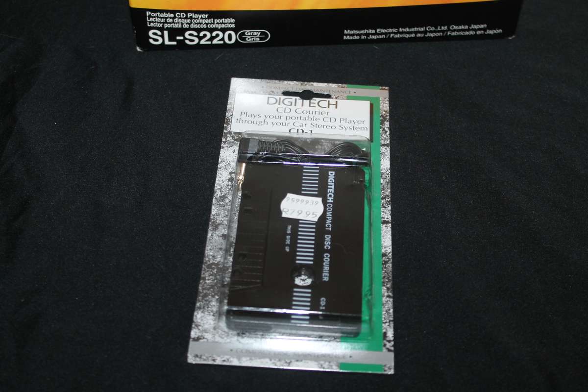 Panasonic SL-S220 Portable CD Player