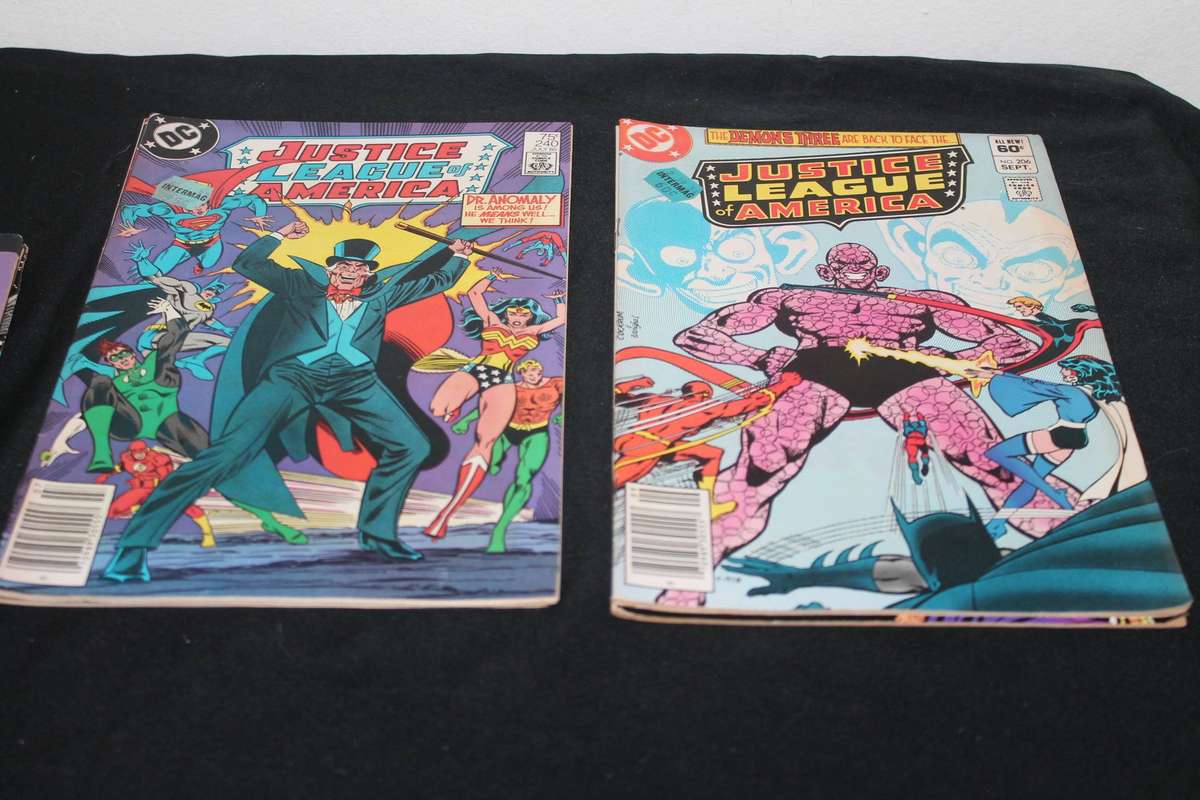 11 Justice League Comics