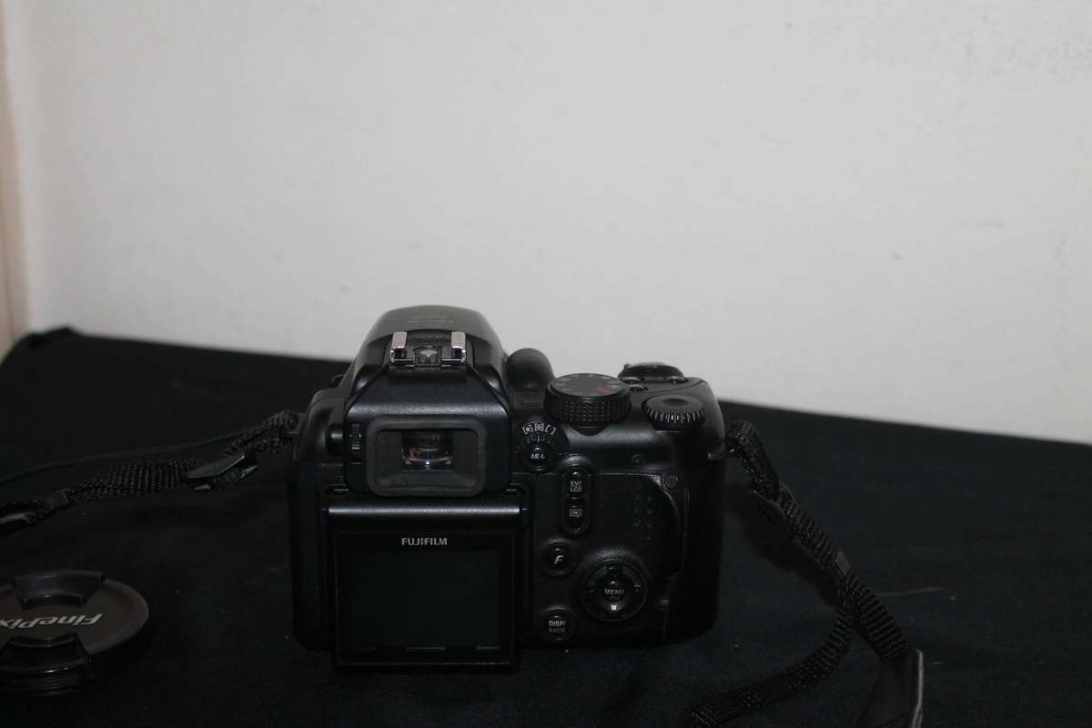 Fujifilm Finepix S9600