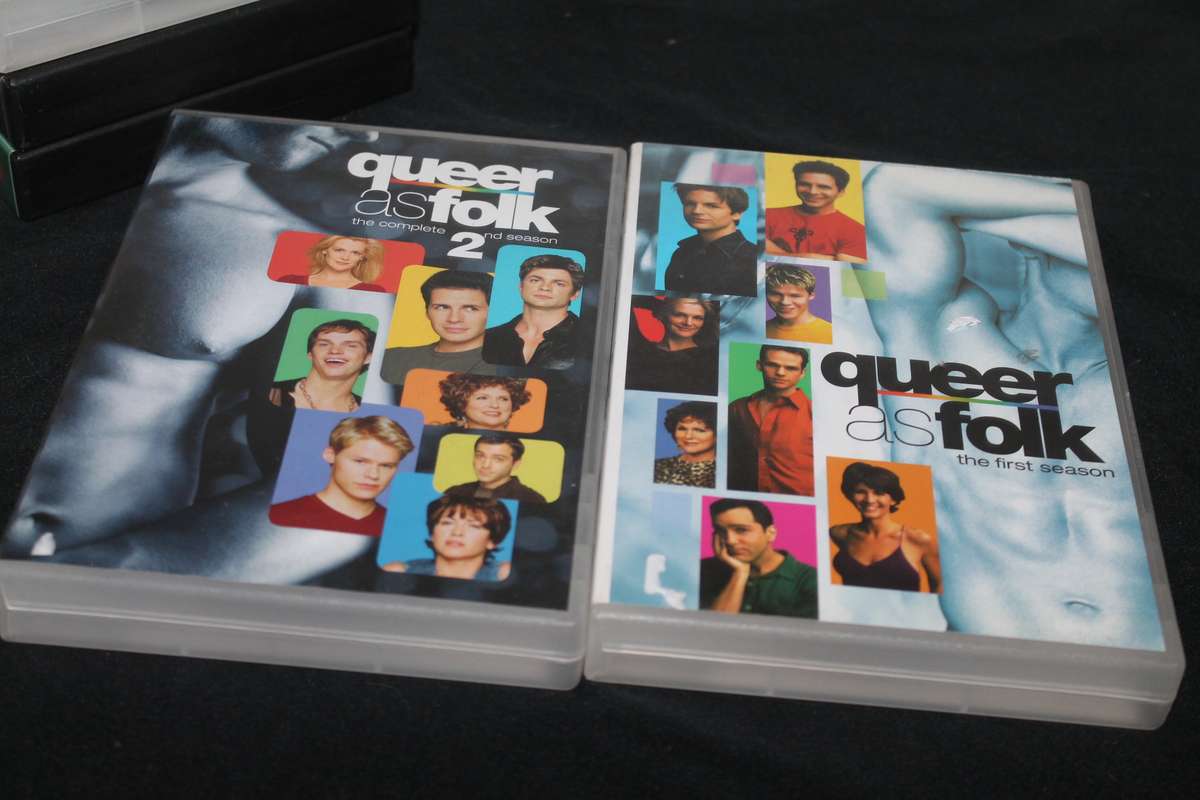 Queer as Folk Seasons 1 to 5 Read description