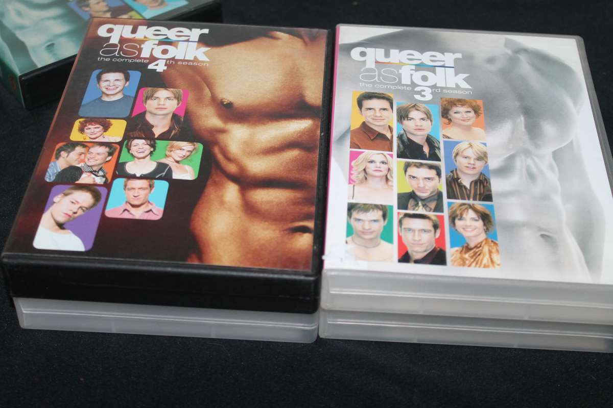 Queer as Folk Seasons 1 to 5 Read description