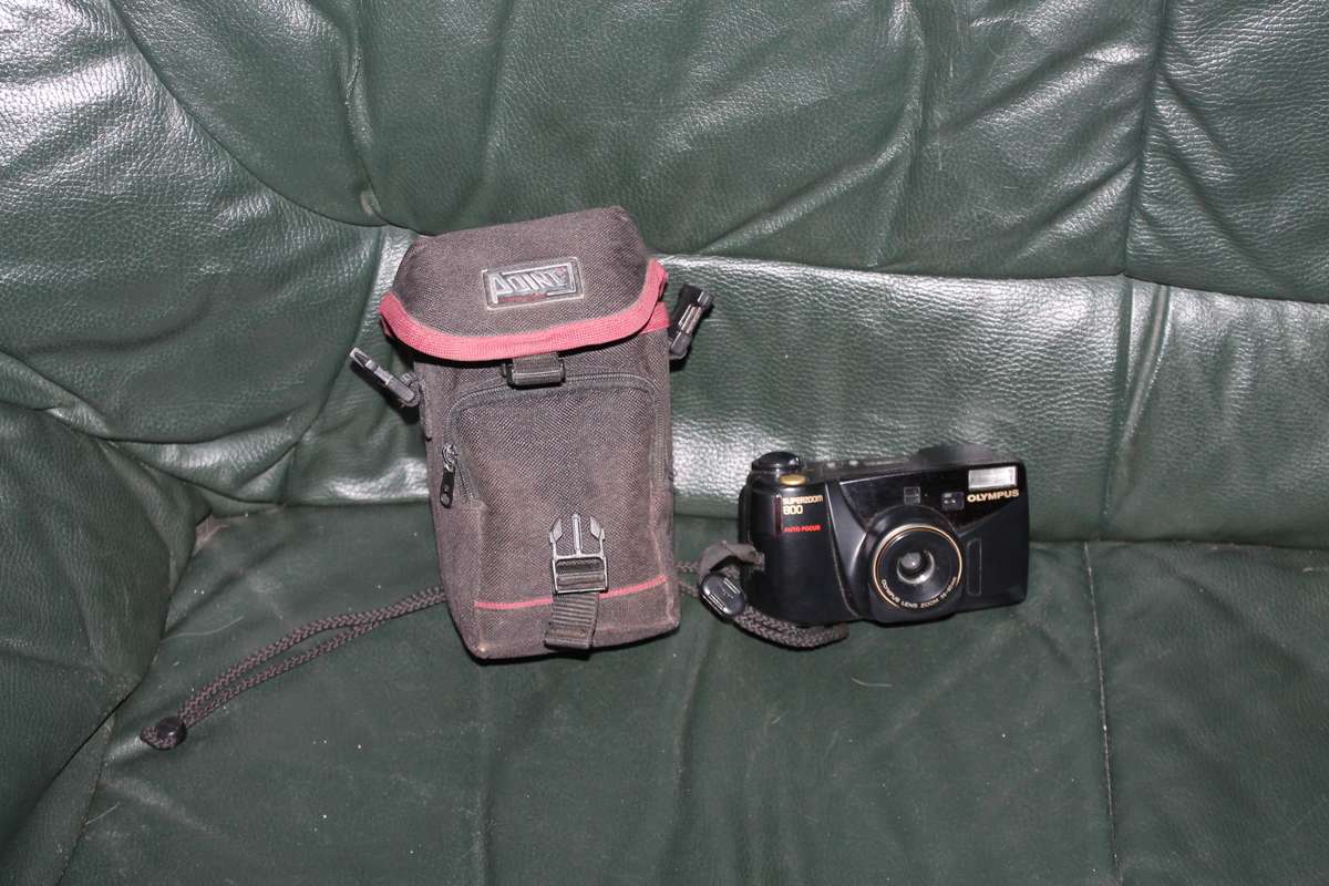 Olympus Superzoom 800