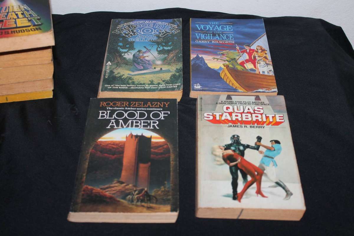 10 Assorted Sci-Fi Books Lot 1