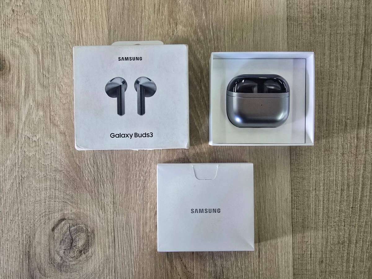 Samsung Buds 3 Silver