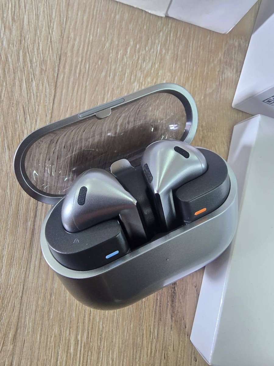 Samsung Buds 3 Silver