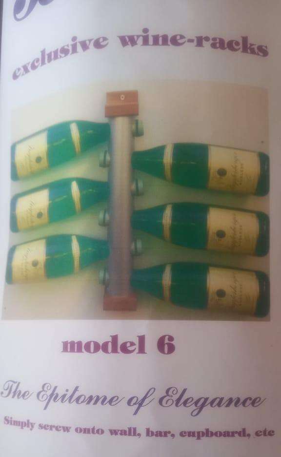 6 Bottle Wall Mount Wine Rack