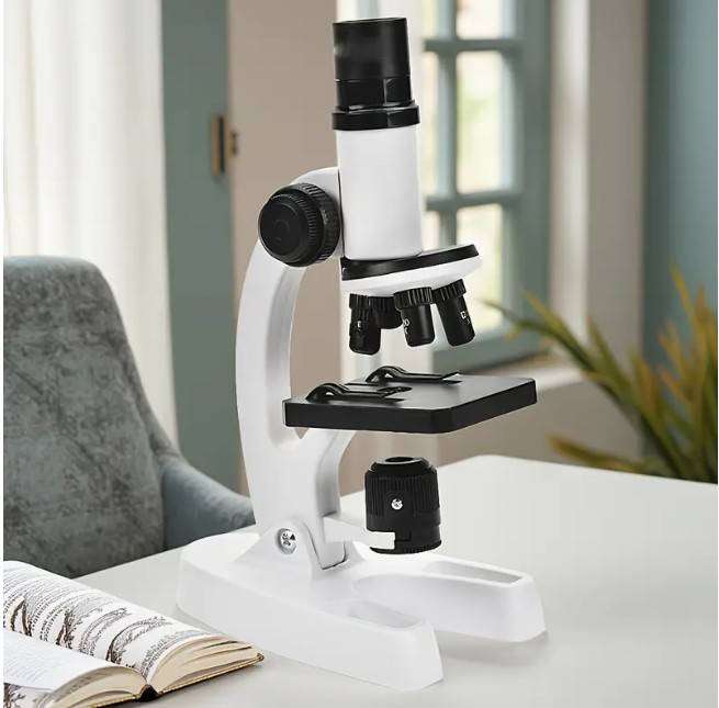 National Geographic 300-1200x Microscope