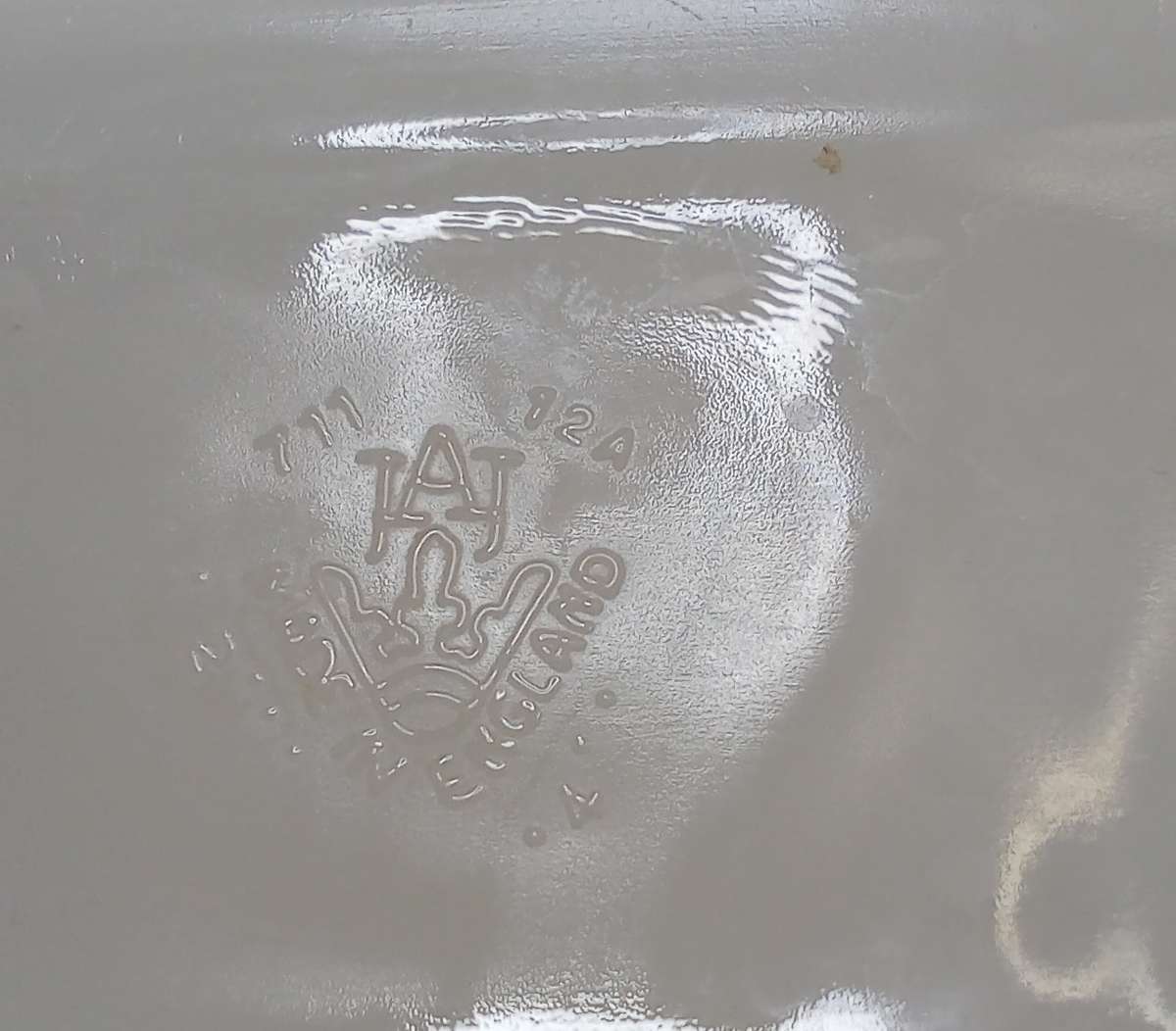 Lovely vintage JAJ Pyrex Carnaby Tempo Milk Glass Butter Dish