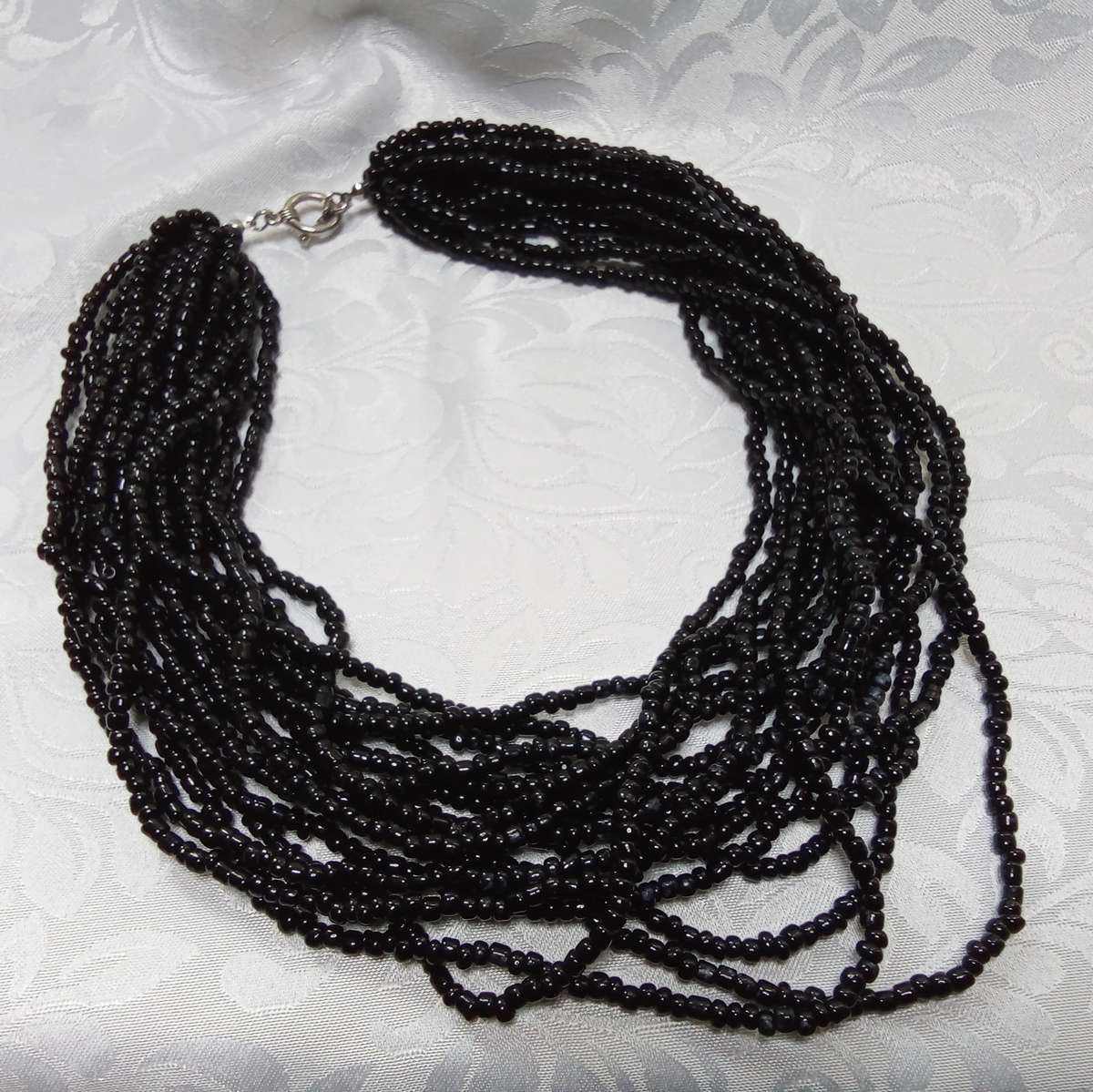 Beautiful Vintage black glass seed bead necklace