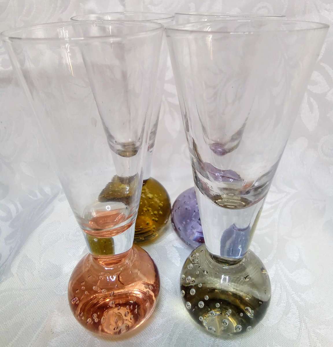 4 Gorgeous vintage controlled bubble shot glasses