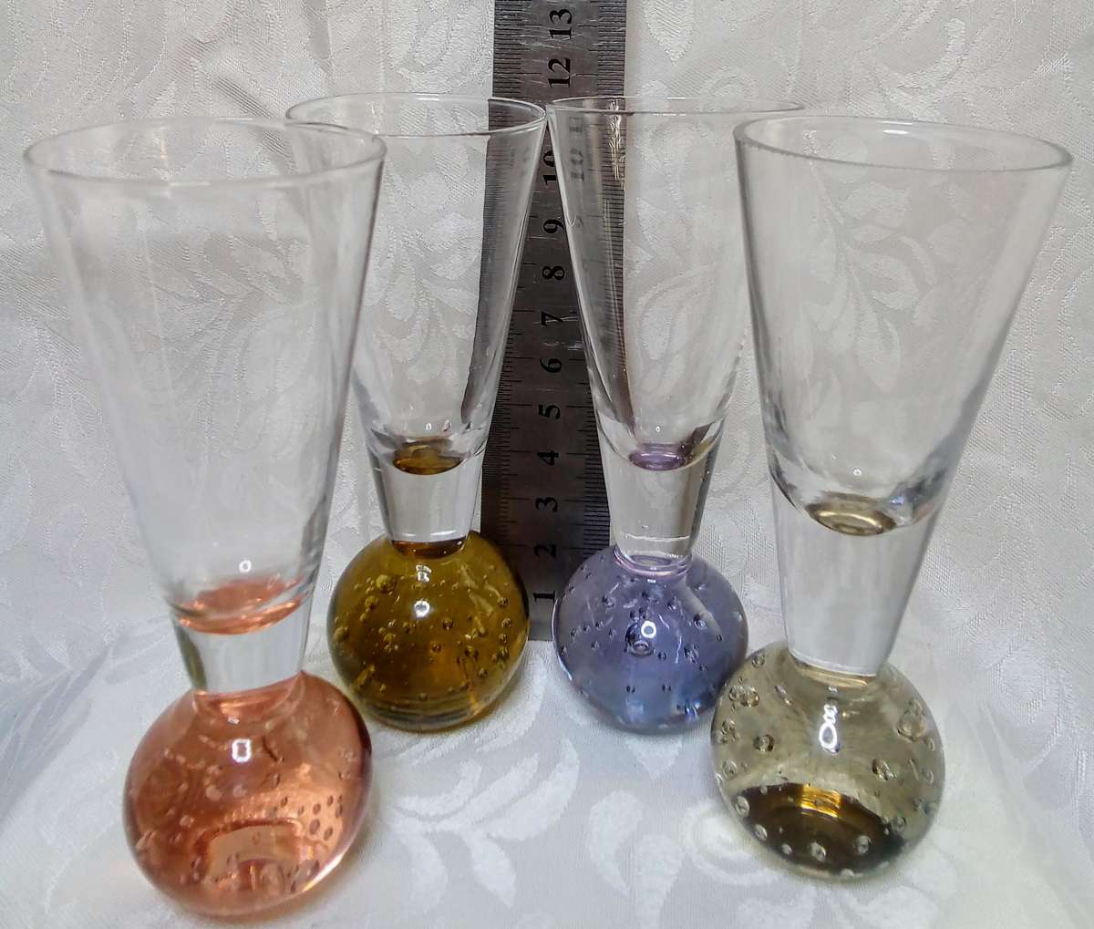 4 Gorgeous vintage controlled bubble shot glasses