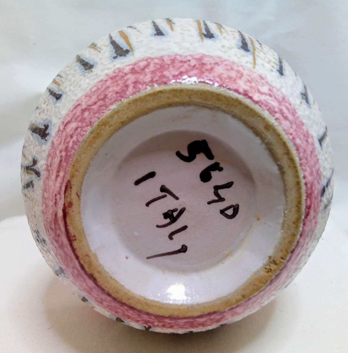 Charming vintage Italian pottery vase/jug