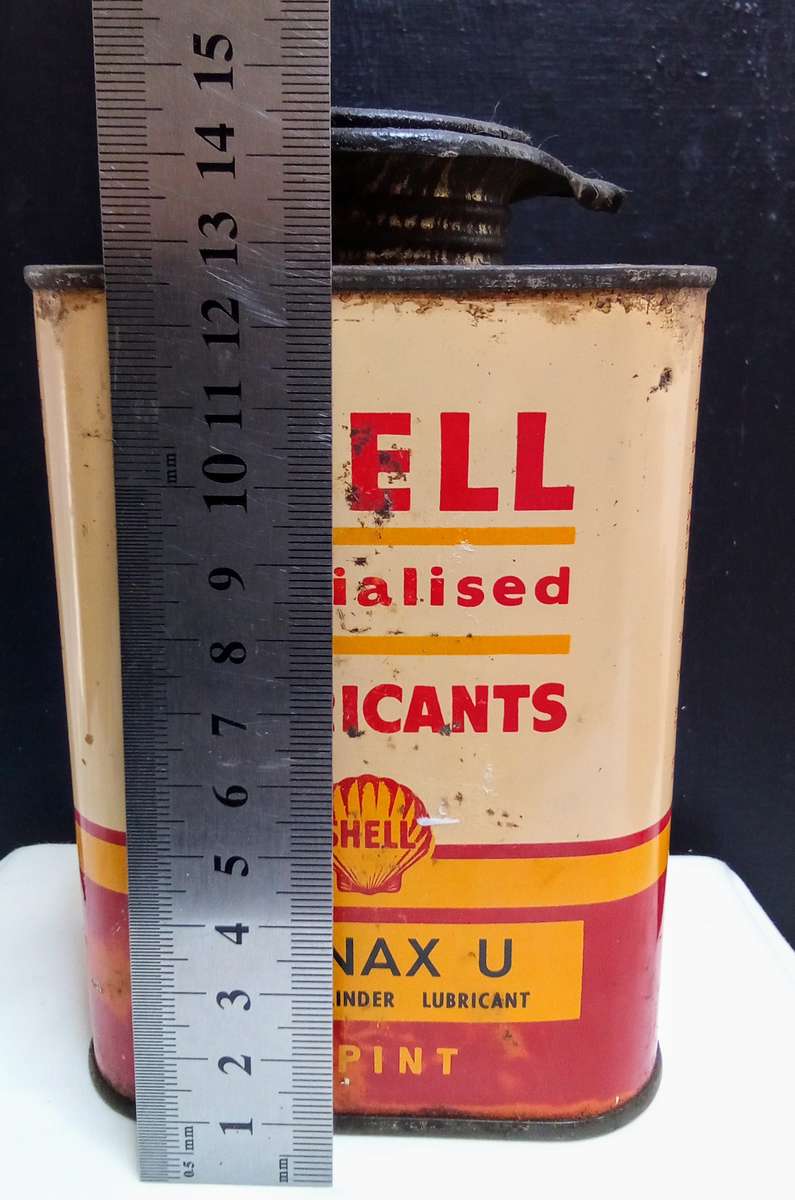 Lovely 1950's Shell specialised lubricant 1 Pint tin