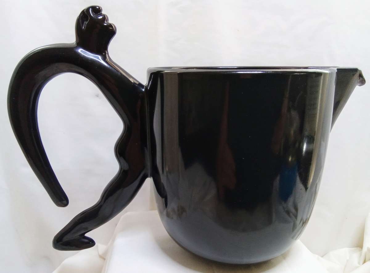 CARROL BOYES Ice Tea Jug in black plastic