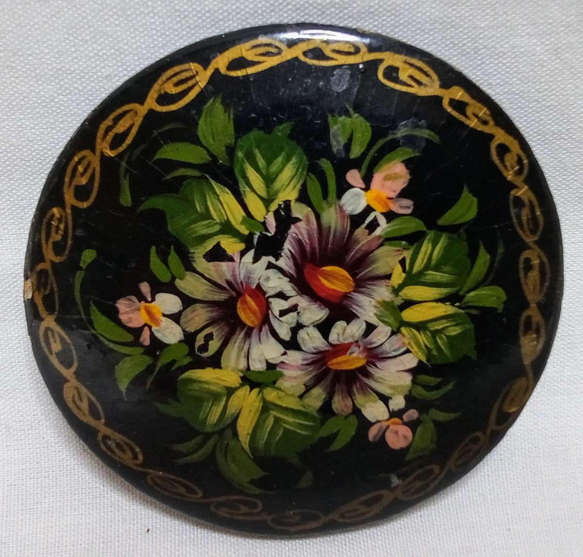 Very pretty vintage hand painted black floral Russian brooch pin - signed