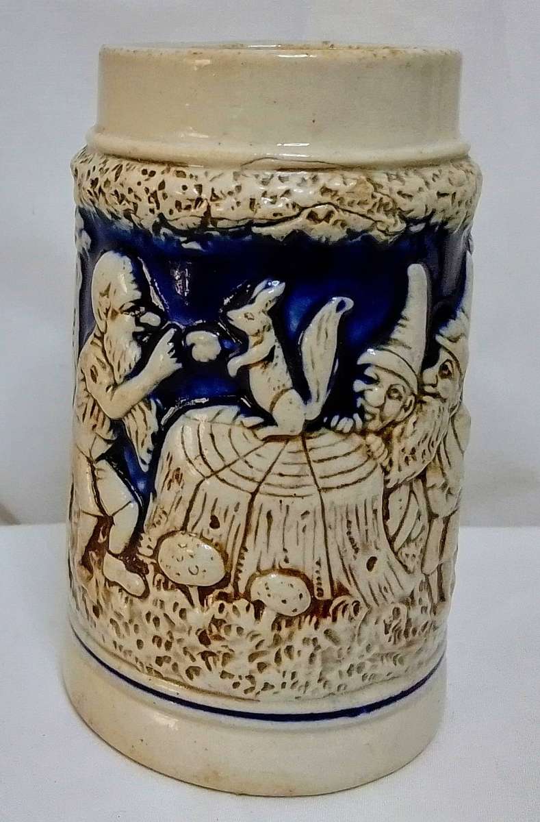 Lovely small vintage German beer stein
