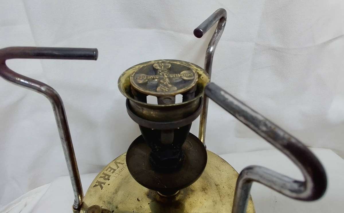 Vintage Primus camp stove in original tin