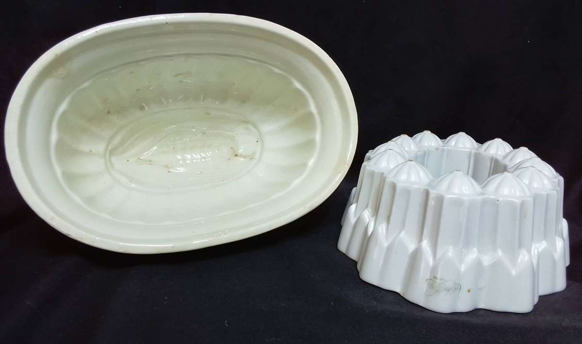 Two antique jelly moulds - very special items!
