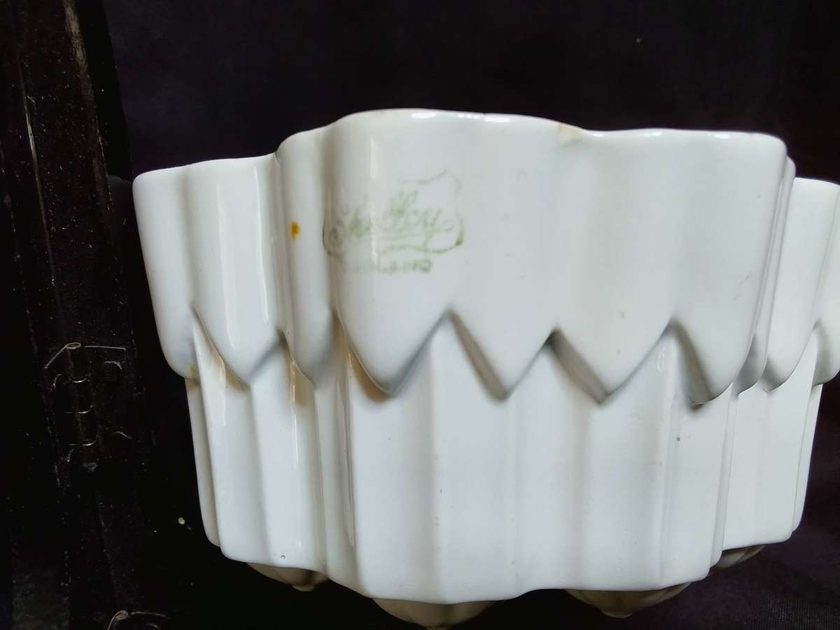 Two antique jelly moulds - very special items!