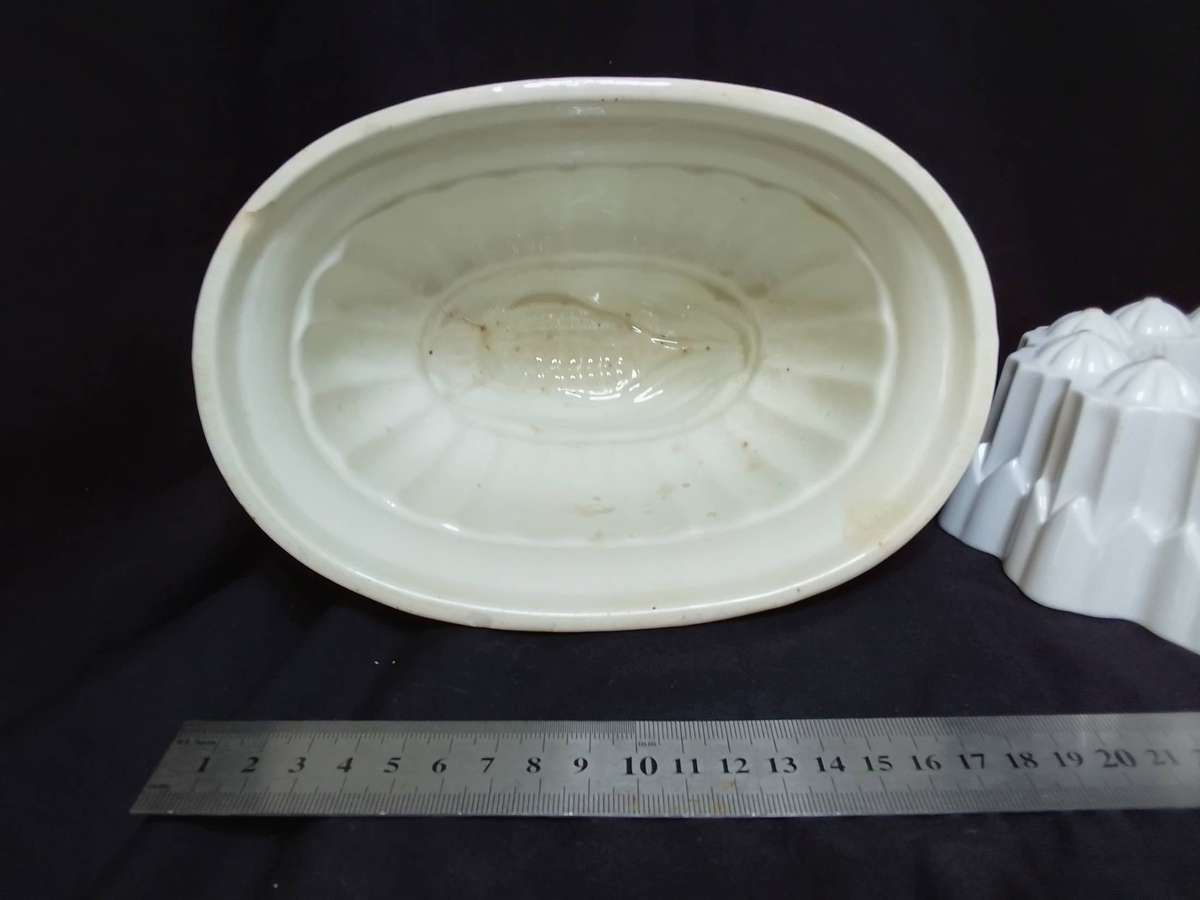 Two antique jelly moulds - very special items!