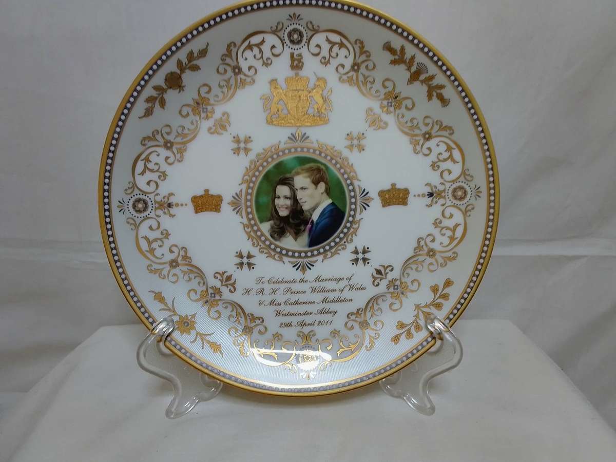 Royal Wedding Collection by Royal Worcester - William and Catherine