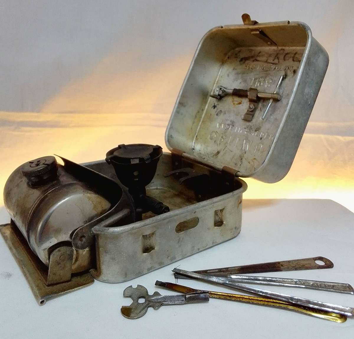 Vintage Optimus no. 8 camping stove