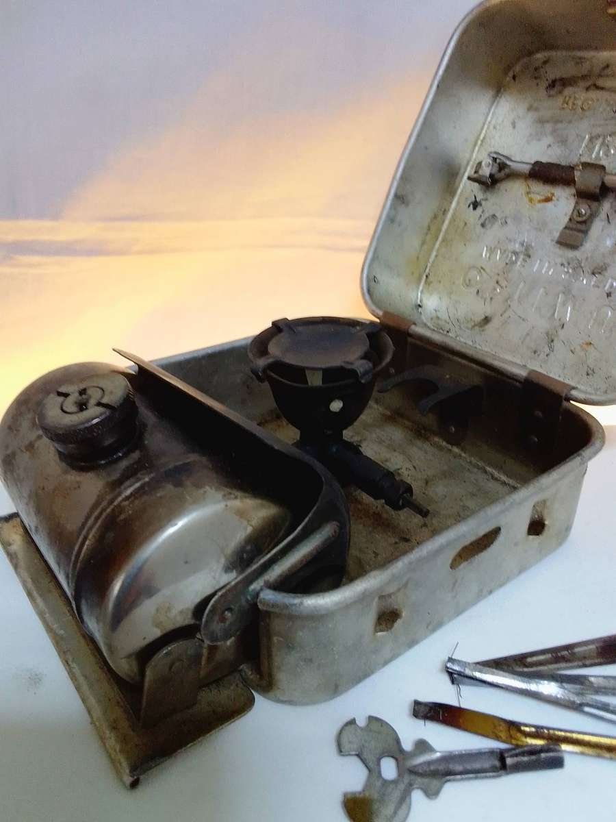 Vintage Optimus no. 8 camping stove