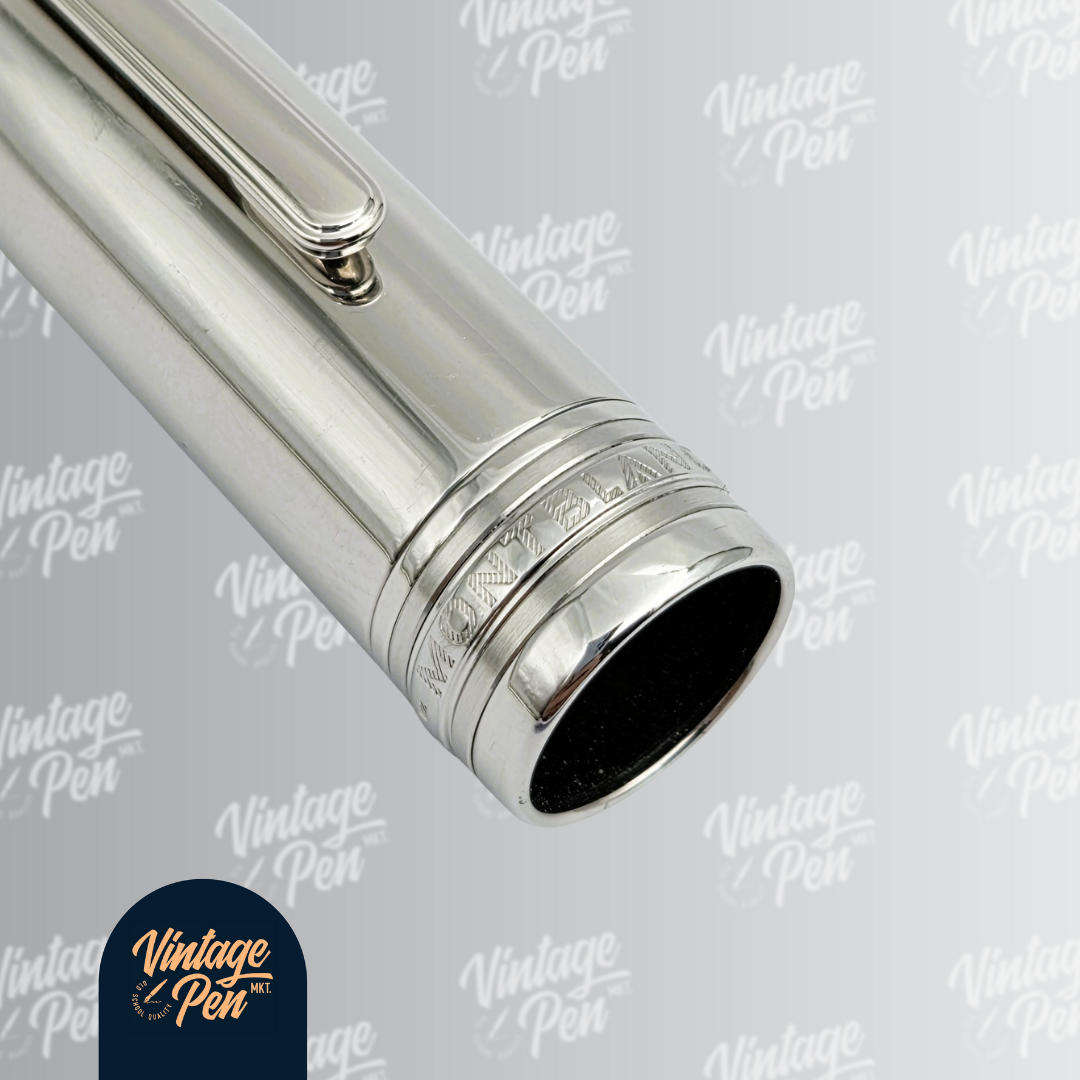 Montblanc LeGrand Doue Fountain Pen