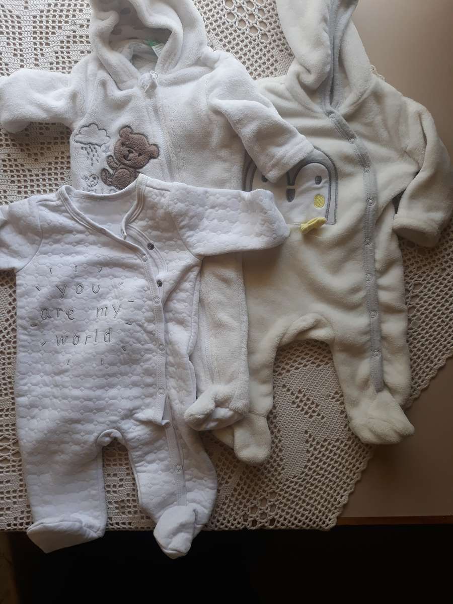 Baby girl clothes 0 - 3 months
