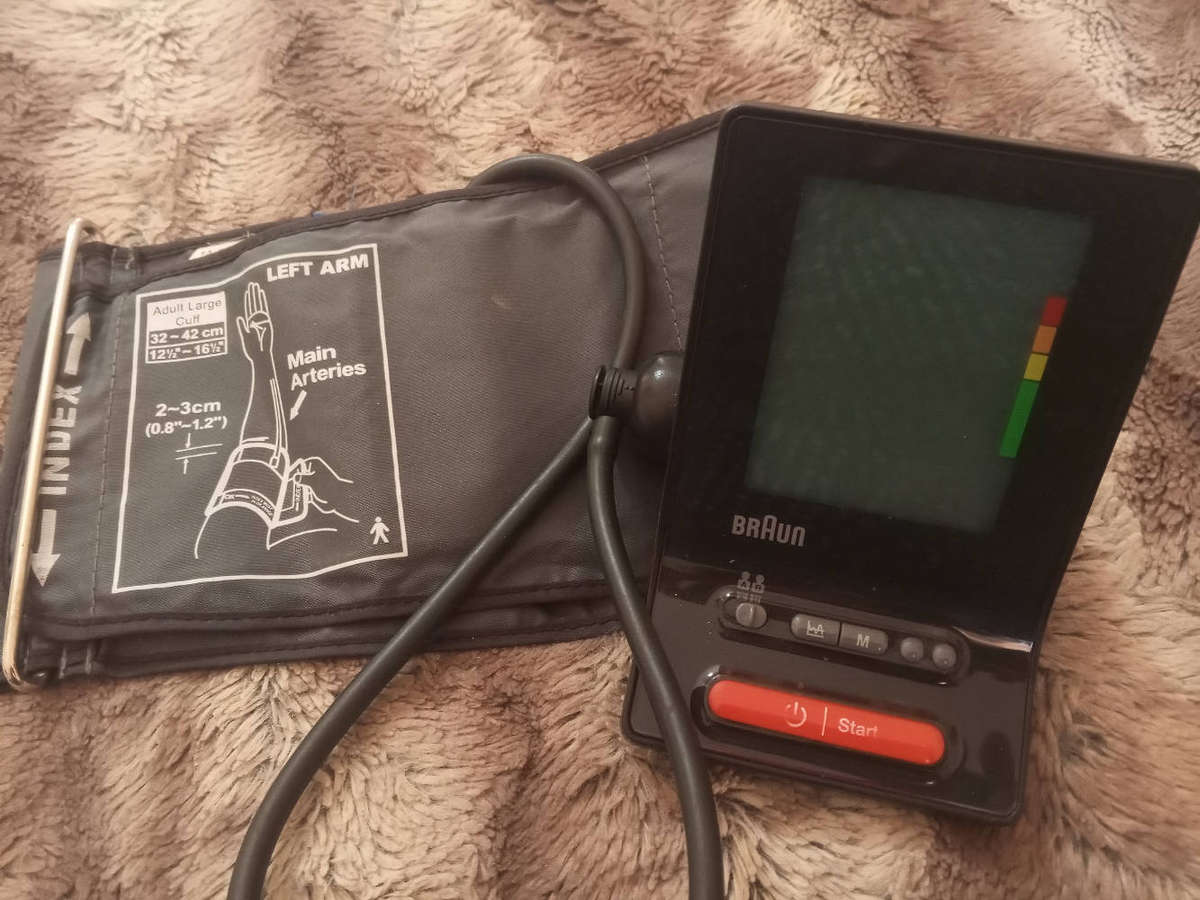 Blood Pressure Monitor Braun BP6200