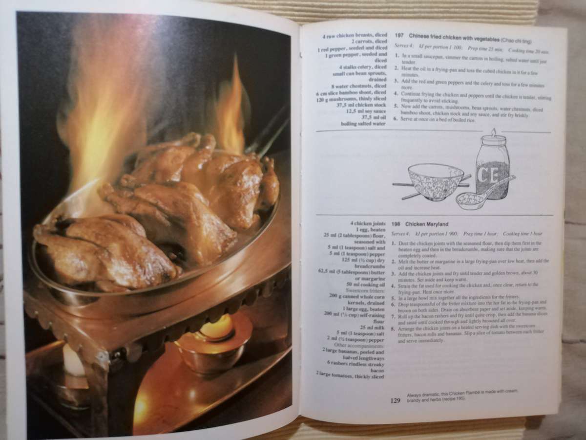 The Complete South African Cookbook - Magdaleen van Wyk 1987