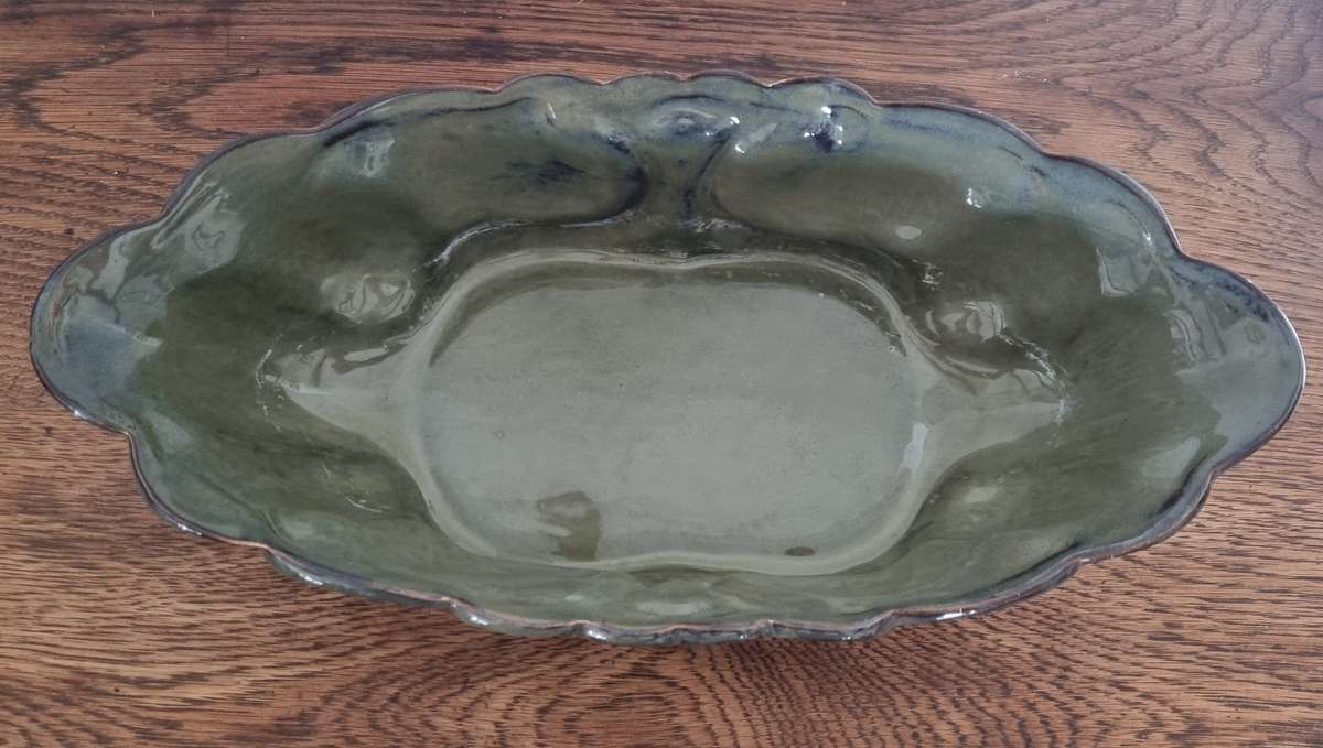 Larger Royal Haeger - USA Olive Green Ceramic Vase/Bowl