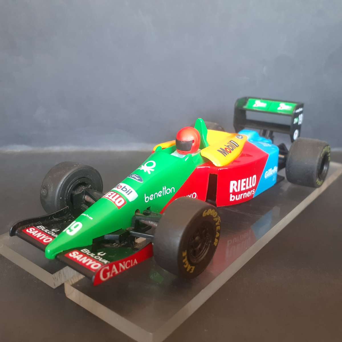 Scalextric C461 Benetton B189 Formula 1