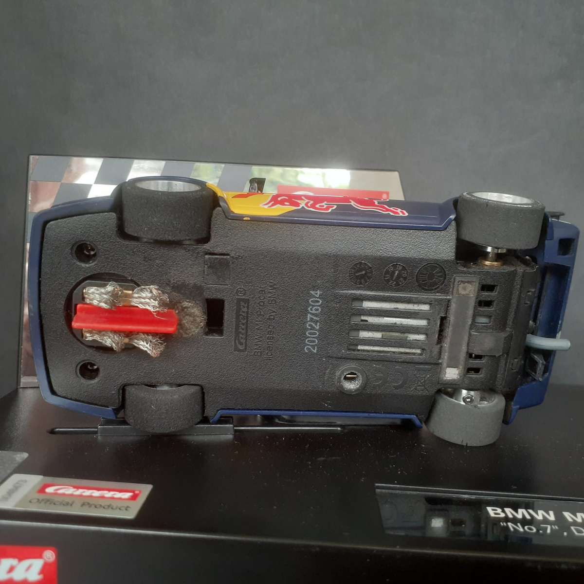 Carrera Evolution 27604 BMW M1 Procar Red Bull Boxed