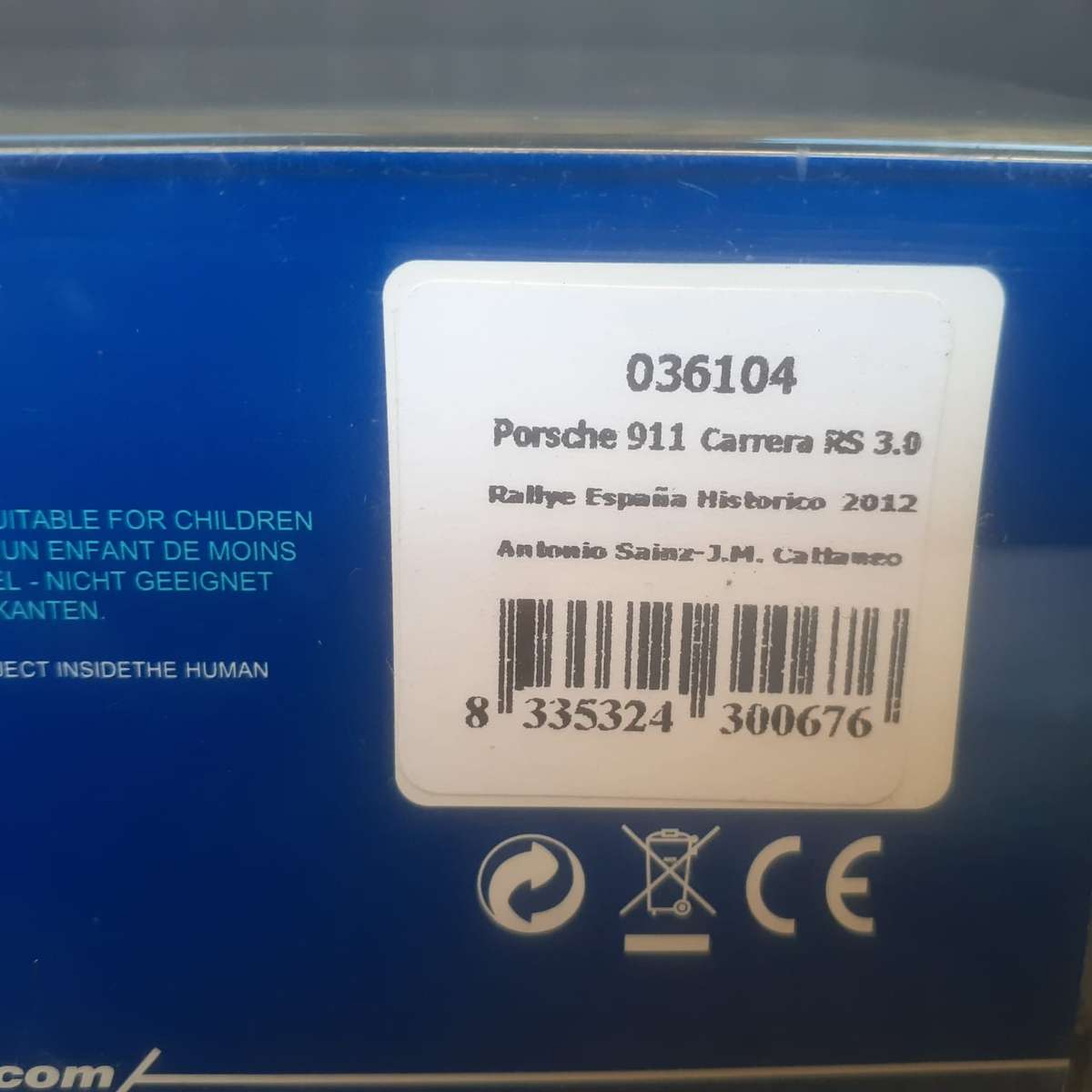 FlySlot 36104 Porsche 911 Carrera RS 3.0 Gulf Boxed with Slot-it Motor