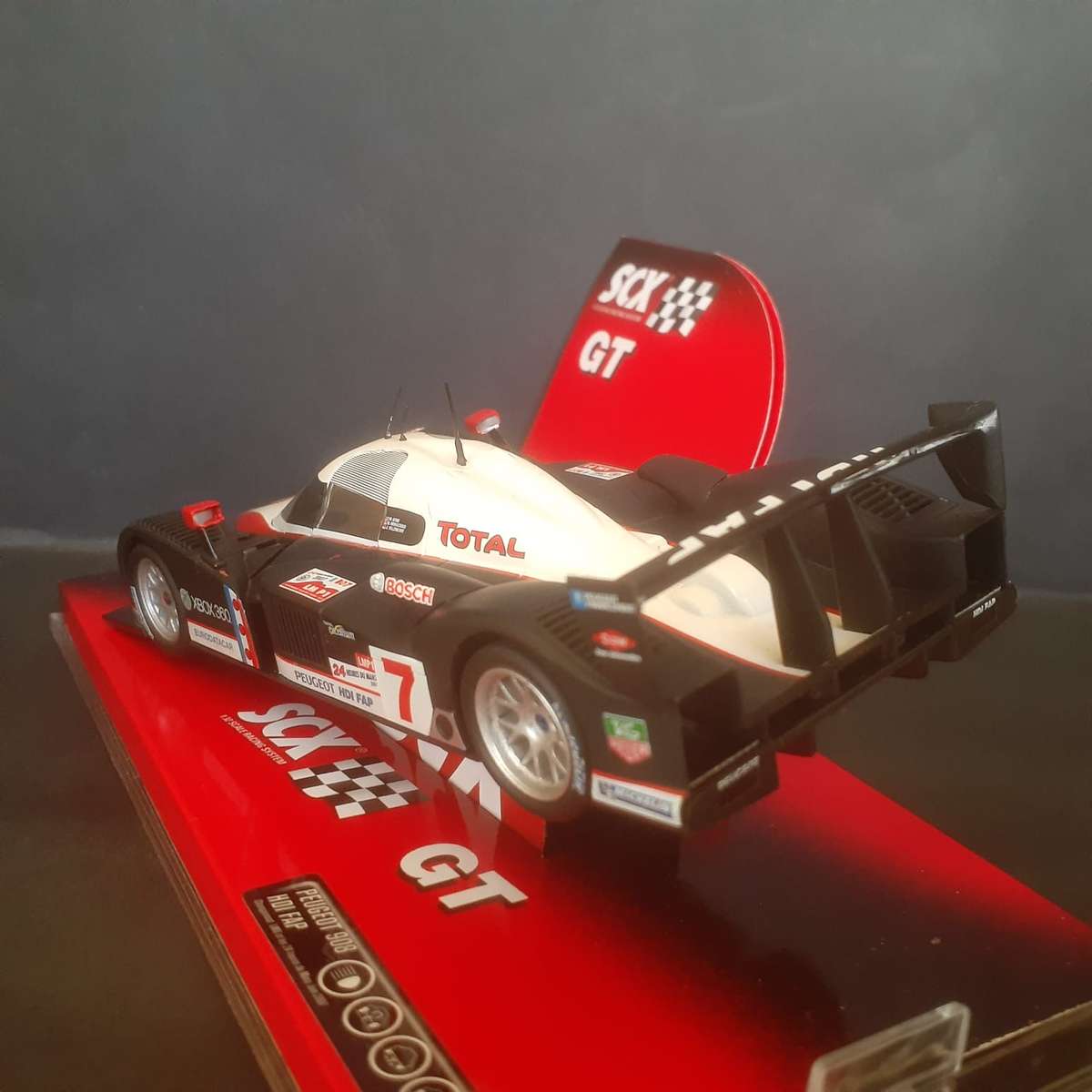 SCX Peugeot 908 HDi FAP Boxed