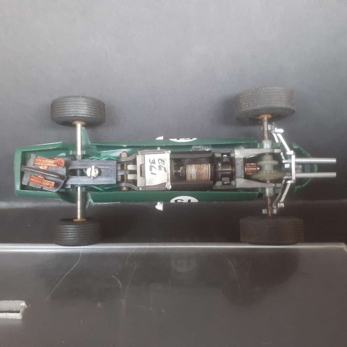 Scalextric C5 Europa Vee Race Tuned Powersledge