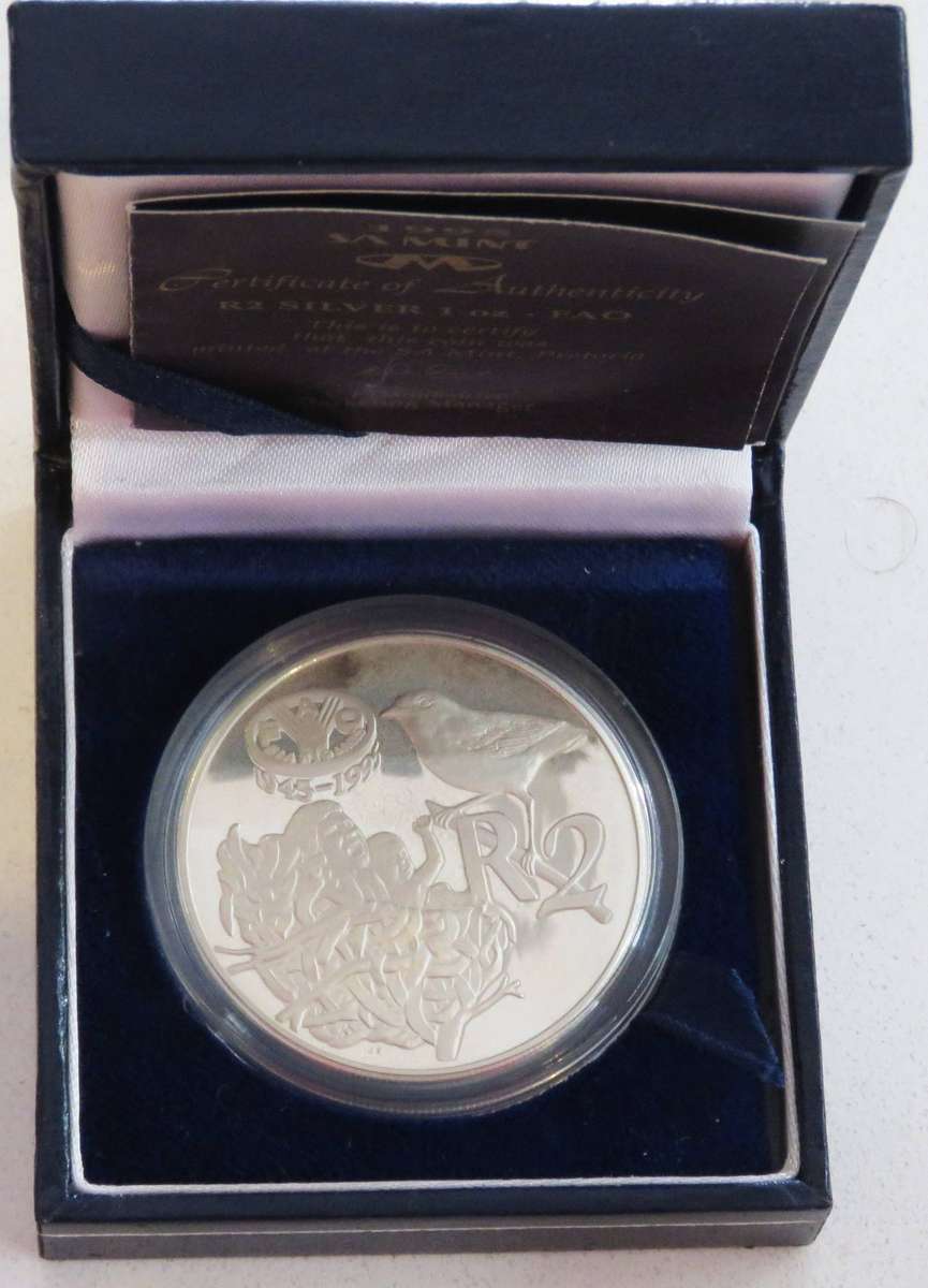 1995 1 Ounce  Silver Proof  R2 FAO in SAM BOX with COA-33.62 Grams 925 silver