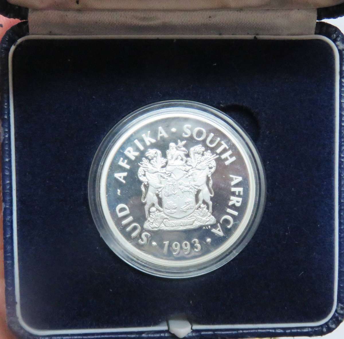 1993 1 Ounce  Silver Proof  R2 PEACE in SAM BOX 33.62 Grams 925 silver