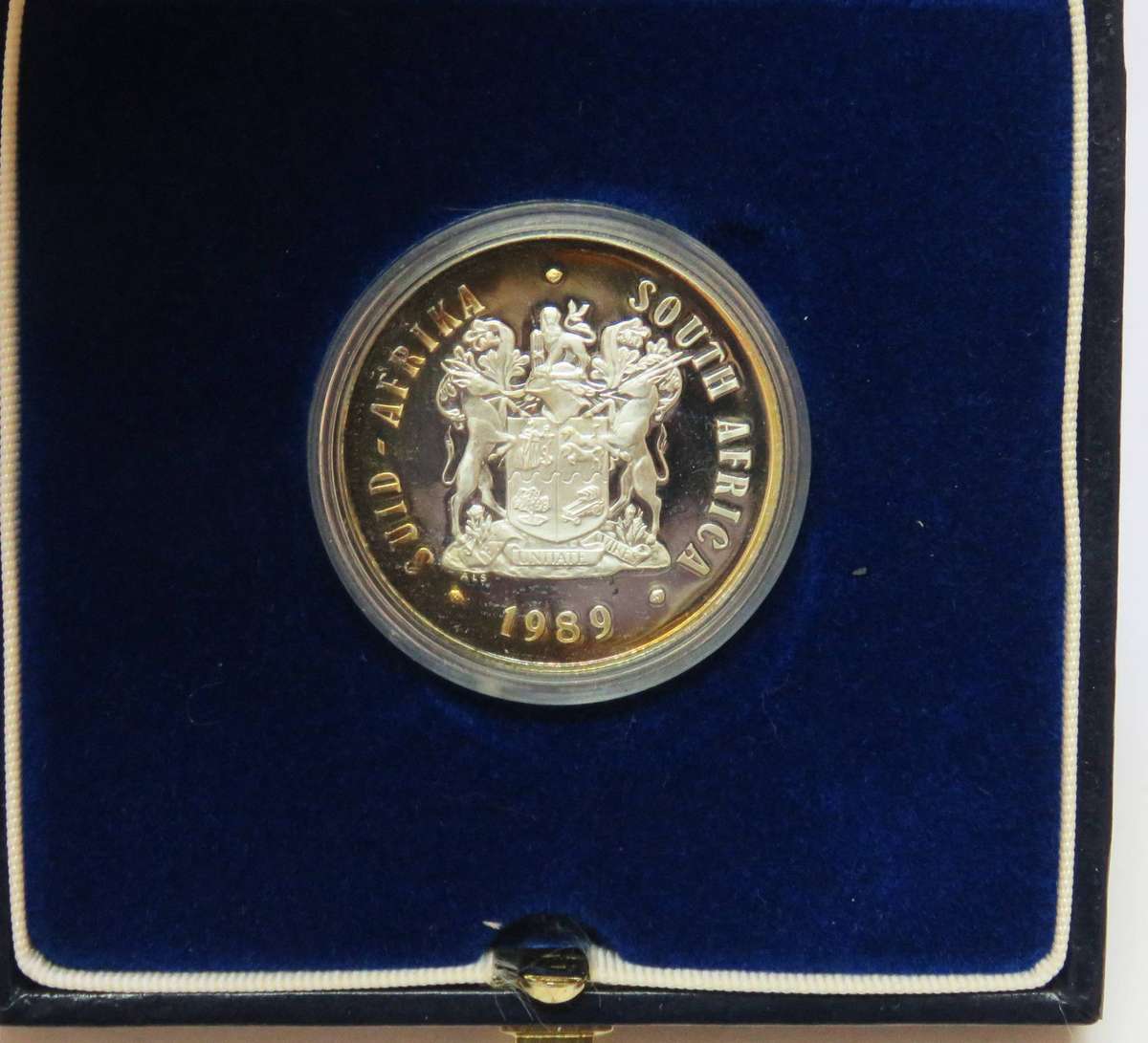 1989  Silver Cameo Proof R1 -in sealed capsule as issued-2 available