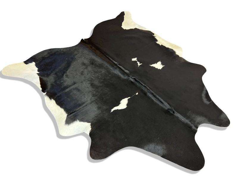 A grade Texan longhorn black and white cow hide (200cm x 210cm)