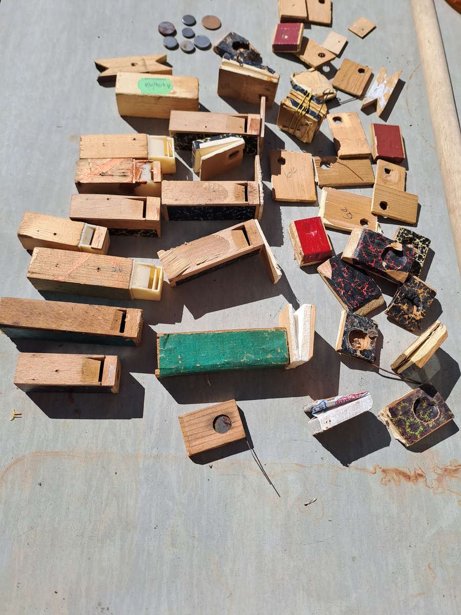 Job lot Cuckoo clock whistles and bellows for spares or repairs